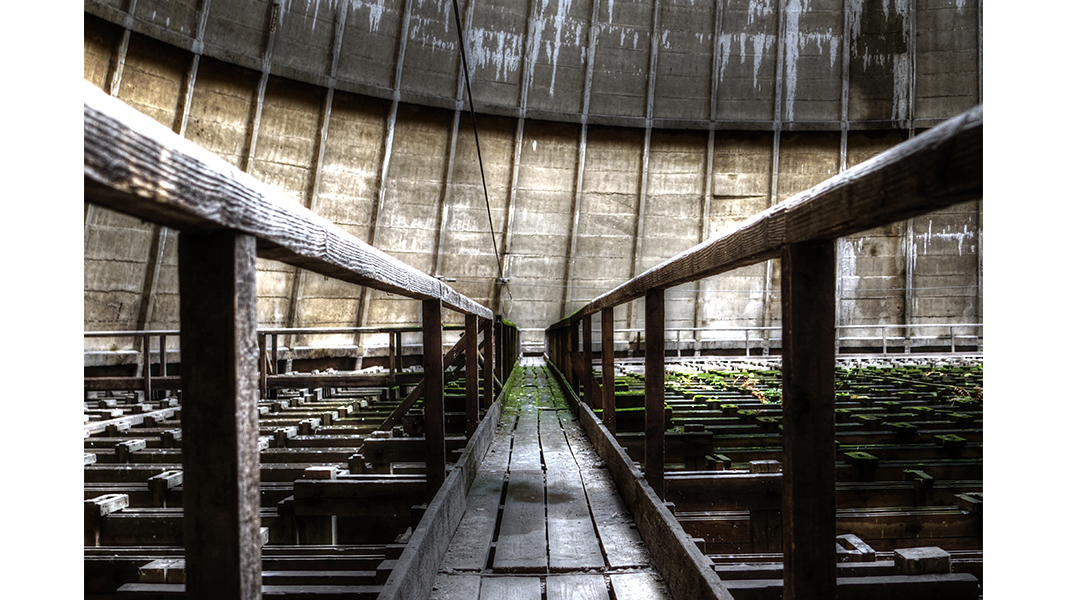 Cooling tower 'ptite maison' [BE]